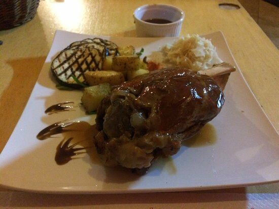 Country pub Birreria Braceria