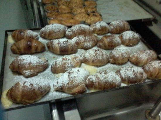 The Pink Panther Bar Gelateria Pasticceria