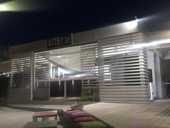 Kite beach bar