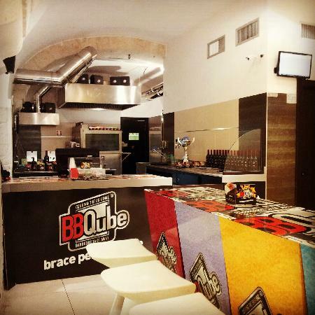 Bbqube