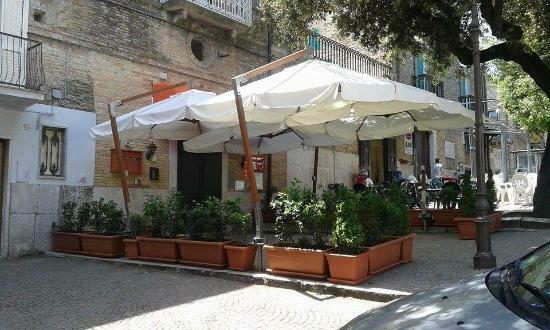 La Dolce Vita Ristorante e Cocktail Bar